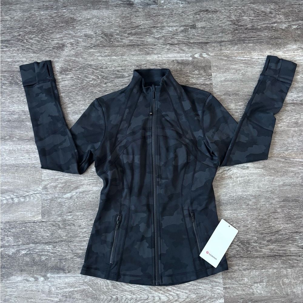 Lululemon NWT define jacket